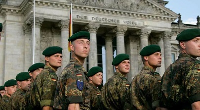Немцев снова отправят в армию: Берлин готовит призыв как в Украине