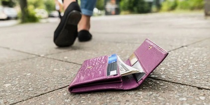 Что делать, если вы потеряли кошелёк с деньгами и документами