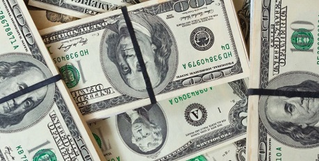 Доллар по 100 рублей отменяется: почему рубль снова укрепился и что будет дальше