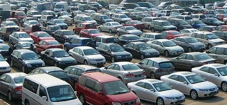 Россияне выкупили почти все подержанные авто из Азии перед ростом утильсбора